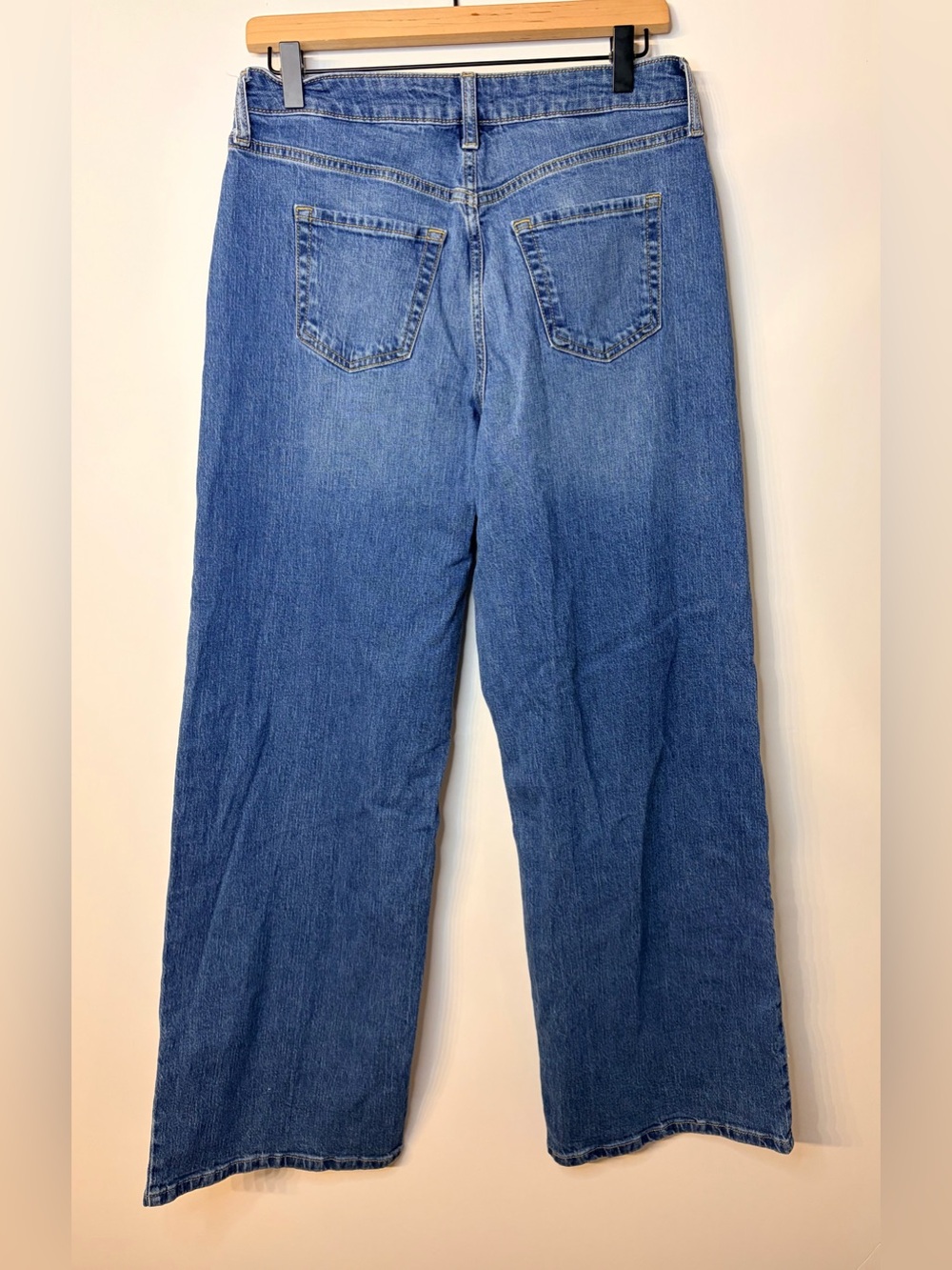 Wild Fable Women’s High Rise Baggy Jeans, Size 8 - Picture 4 of 7